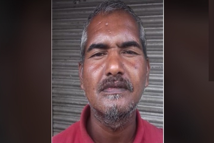 ভিক্ষা করতে নদী সাঁতরে ভারত থেকে বাংলাদেশে